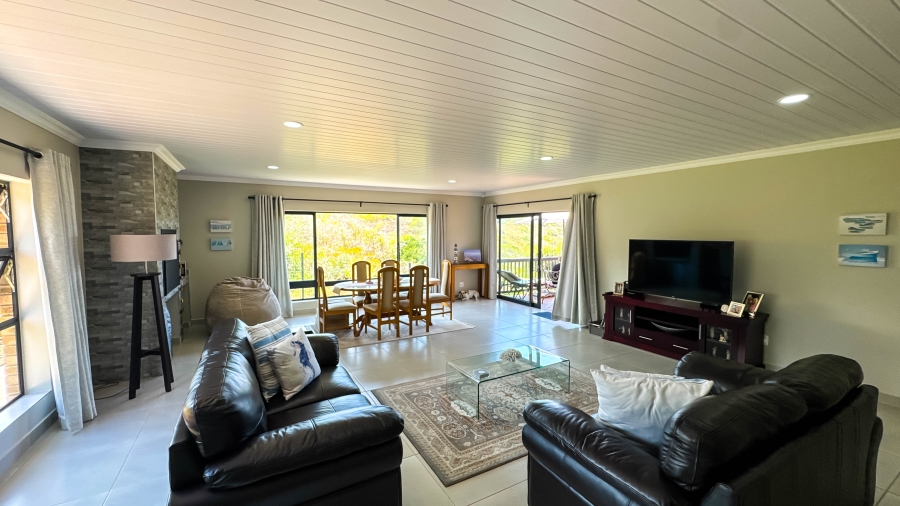 3 Bedroom Property for Sale in Dana Bay Western Cape